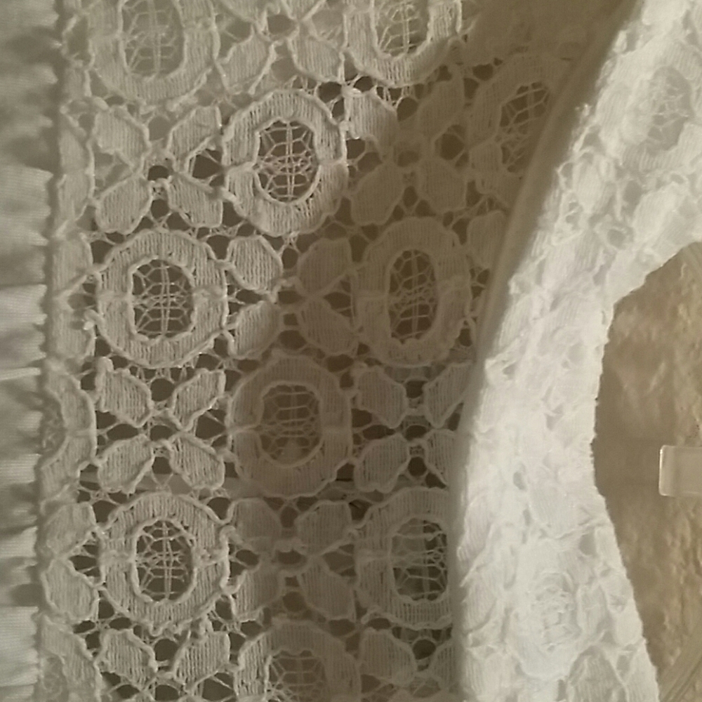 Ivory Top - Picture 5 of 6